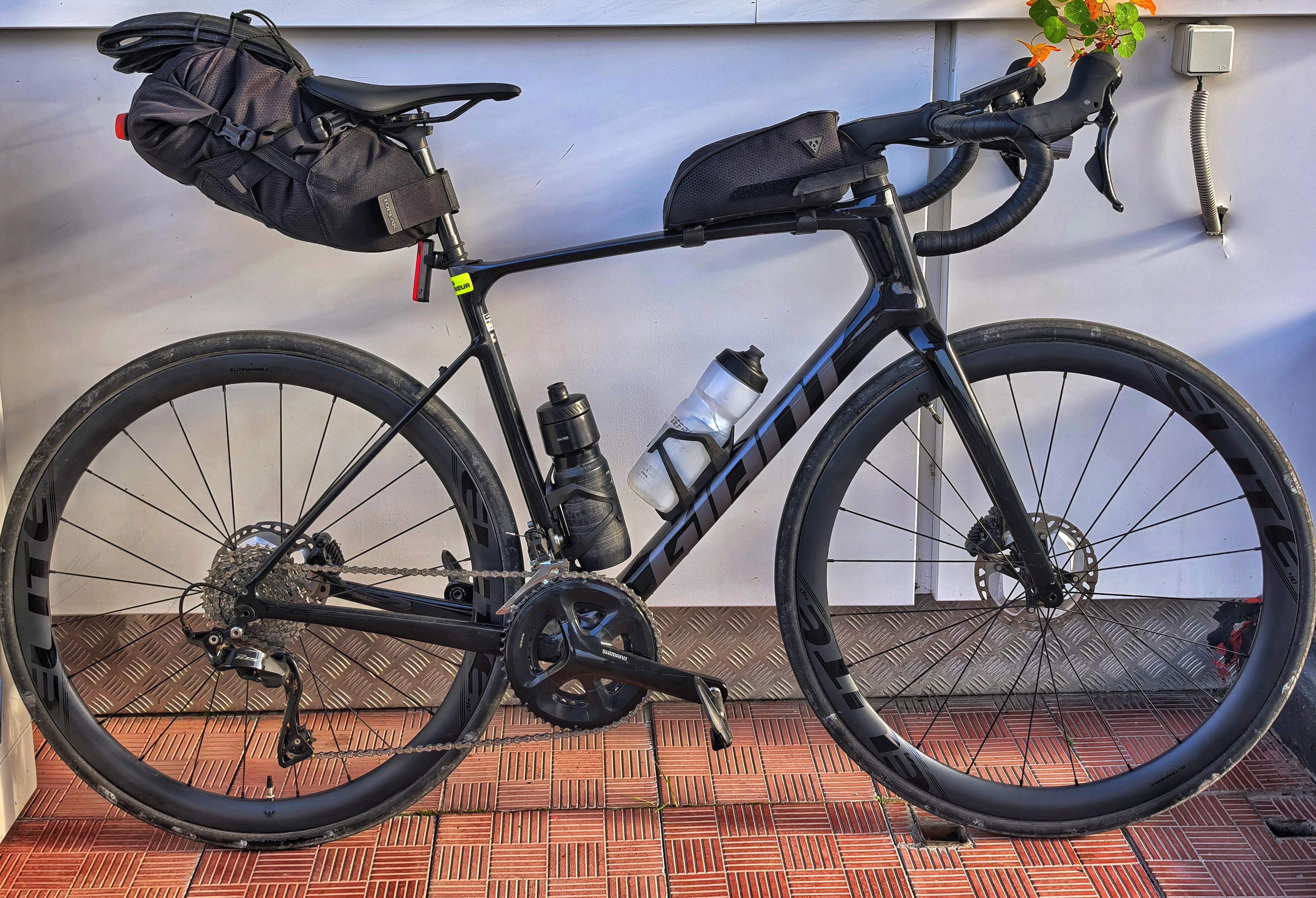 50. Giant Defy adv 2 (2025) 